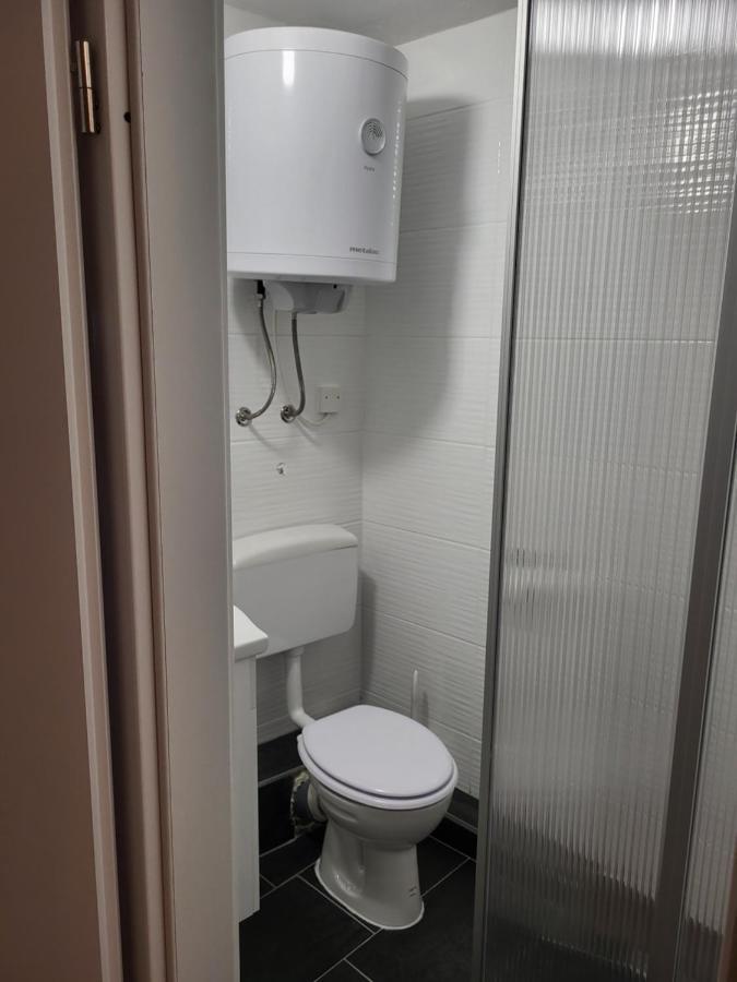 Apartma Jelena Apartment Koper Bagian luar foto