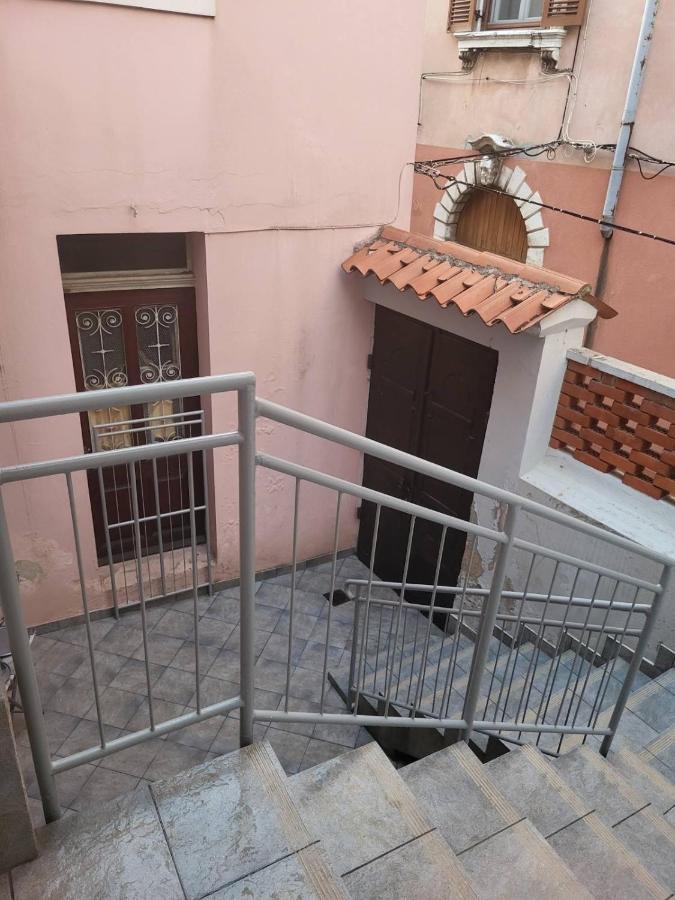Apartma Jelena Apartment Koper Bagian luar foto