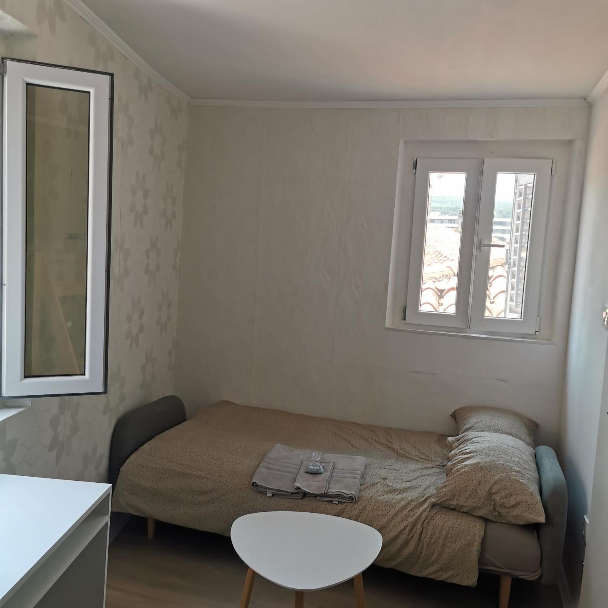 Apartma Jelena Apartment Koper Bagian luar foto