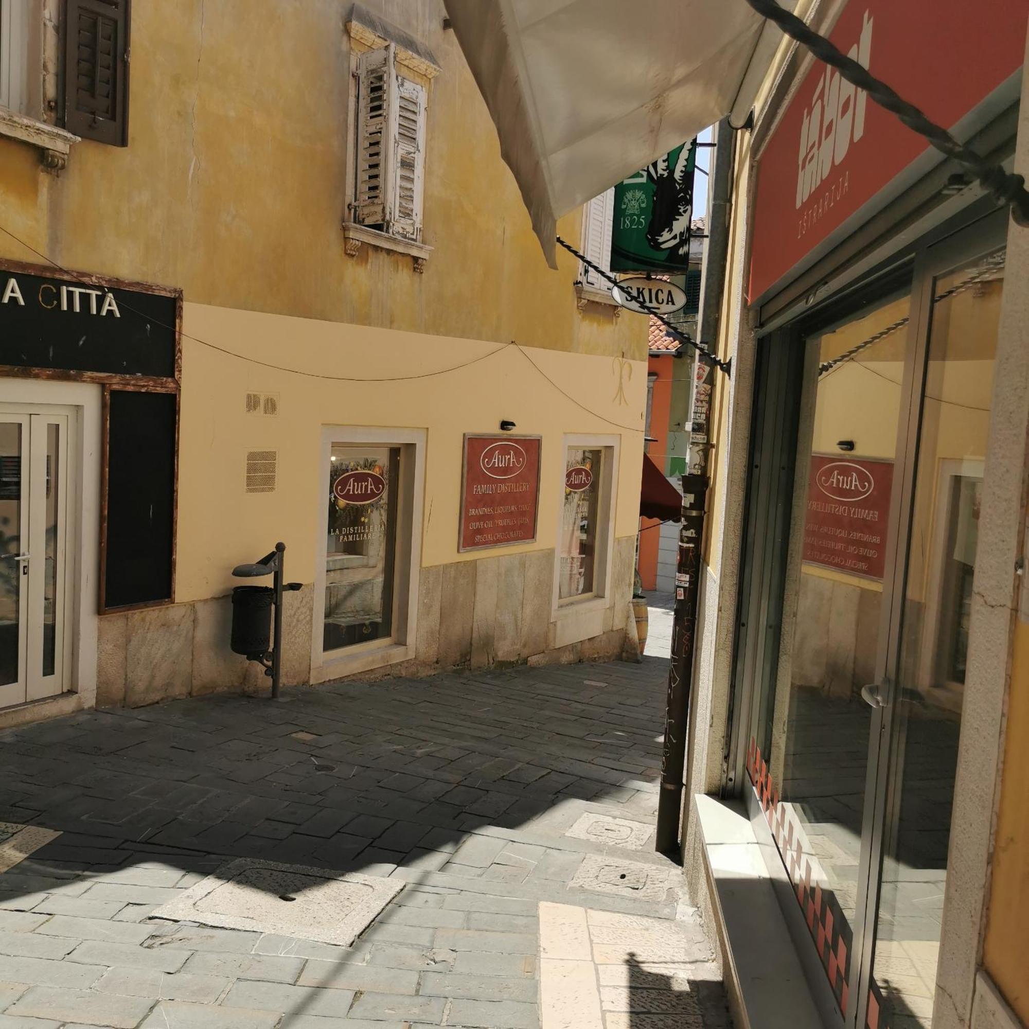 Apartma Jelena Apartment Koper Bagian luar foto